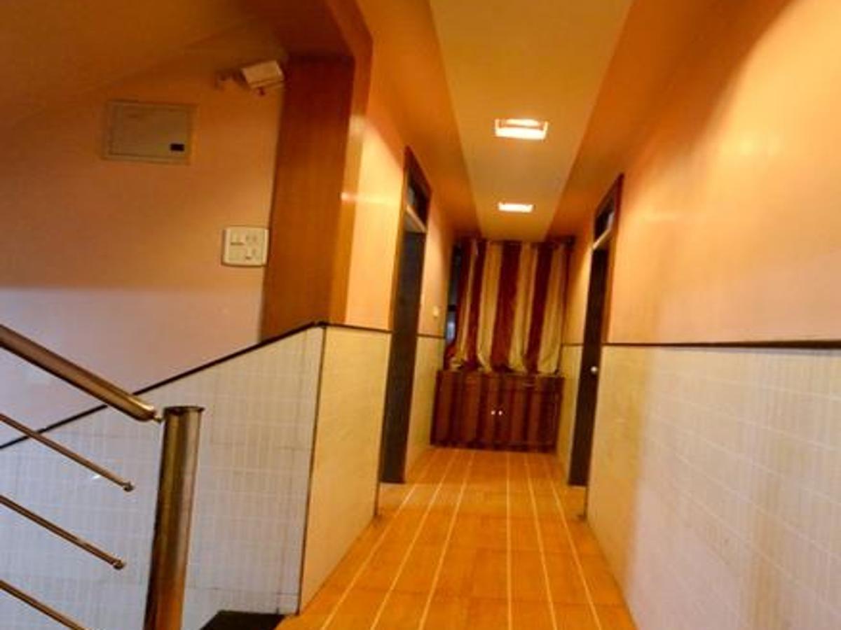 Hotel Sai Hari Prasad شيردي المظهر الخارجي الصورة