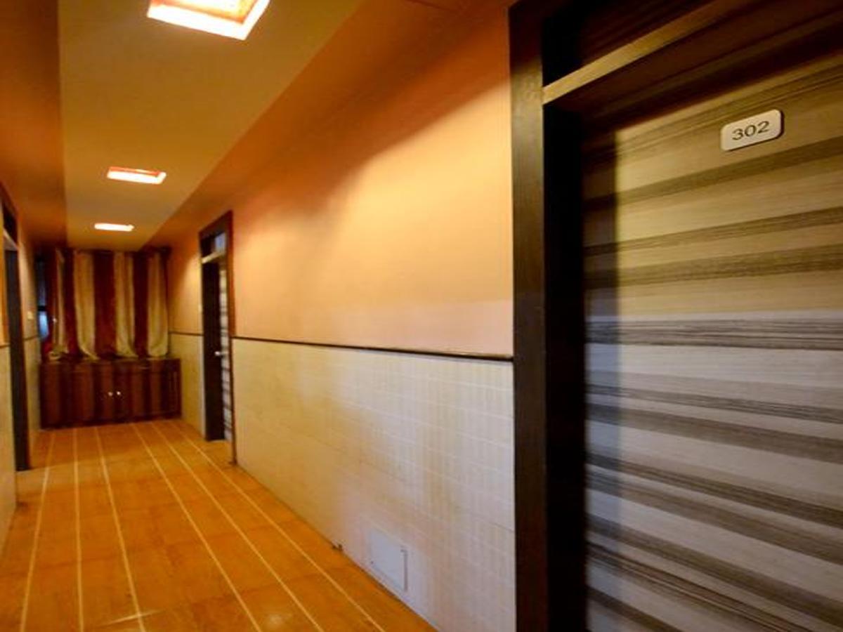 Hotel Sai Hari Prasad شيردي المظهر الخارجي الصورة